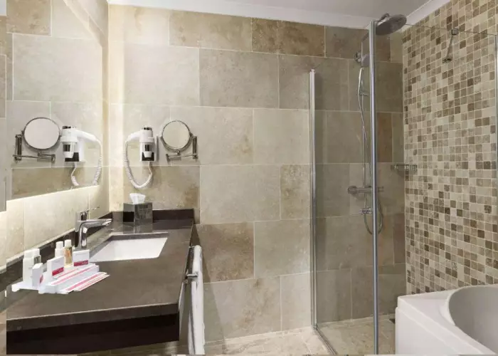 هتل رامادا سوئیتز بای ویندهام مرتر استانبول